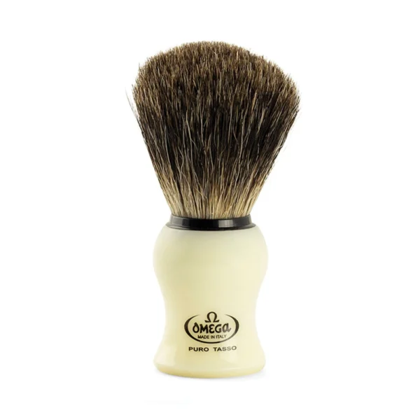 Omega 13109: Creamy Curved Shaving Brush