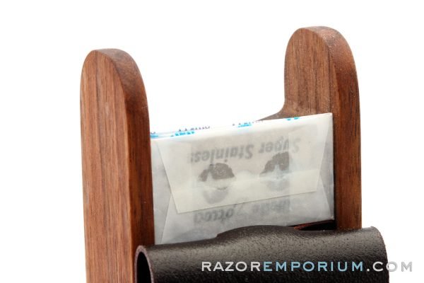 Rex Supply Co. DE Safety Razor Case - Leather and Walnut Design with razor out close up blade compartment close up