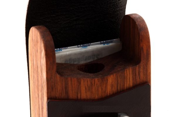 Rex Supply Co. DE Safety Razor Case - Leather and Walnut Design with razor out close up blade compartment