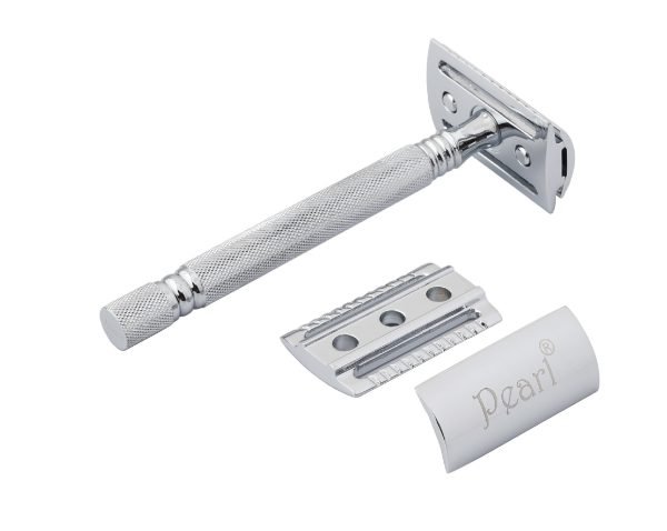 Pearl SS-01 Chrome Double Edge Safety Razor with close comb head - Open