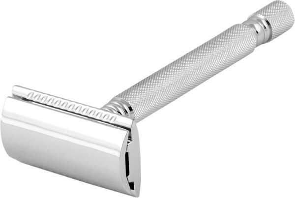 Pearl Double Edge Razor closed comb safety razor pointing down