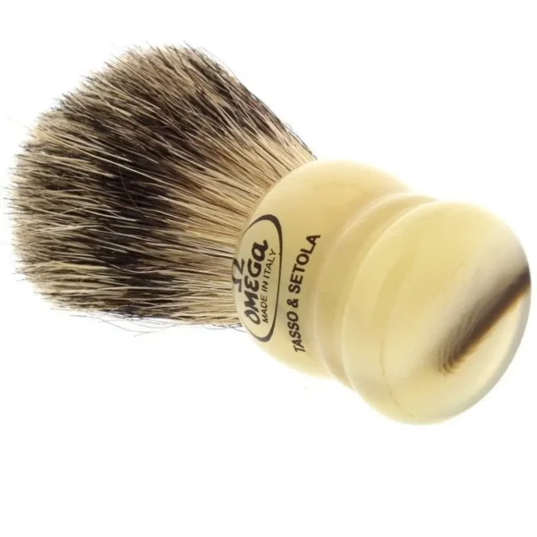Omega 11047 mixed badger and boar travel shaving brush front side