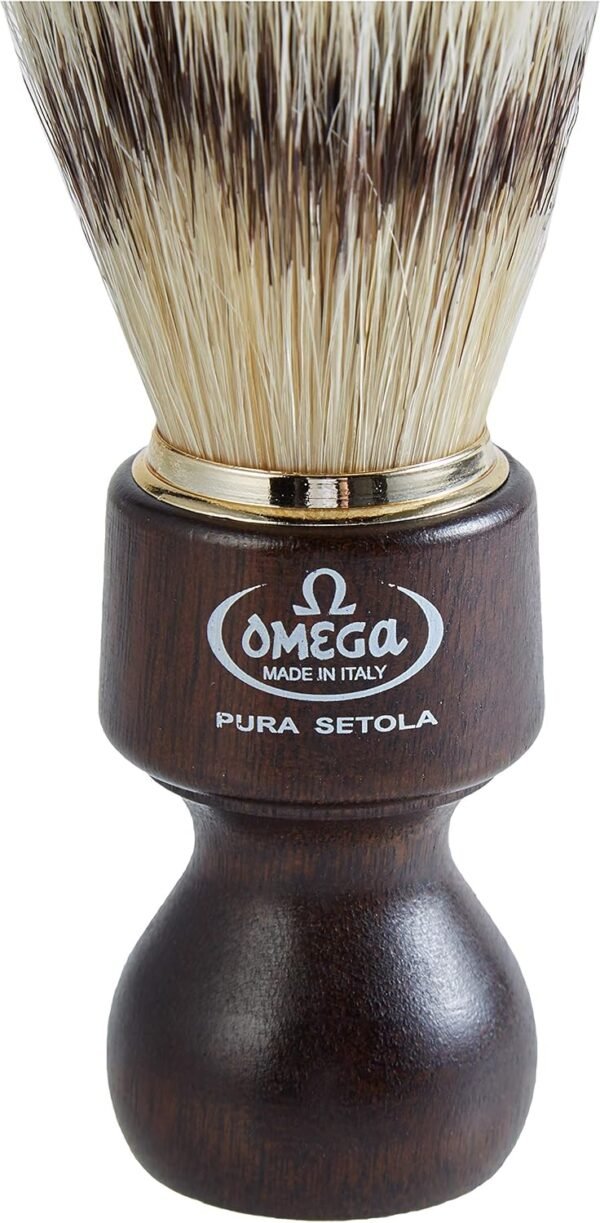 omega-11126-wood-handle-shaving-brush-side-view