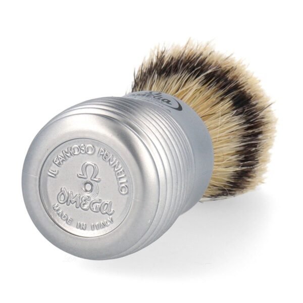Omega 81230 Pure Bristle Shaving Brush with ribbed satin handle bottom