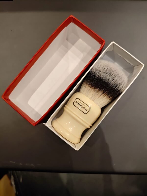 Simpsons Trafalgar T3 synthetic shaving brush open box open