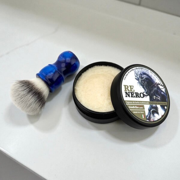 TGS Re Nero shaving soap thick lather brush with blsy2