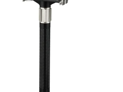 Feather Popular double edge safety razor with black textured handle and chrome head, made in Japan