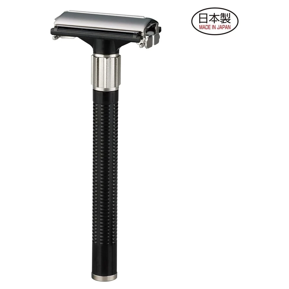 Feather Popular double edge safety razor with black textured handle and chrome head, made in Japan