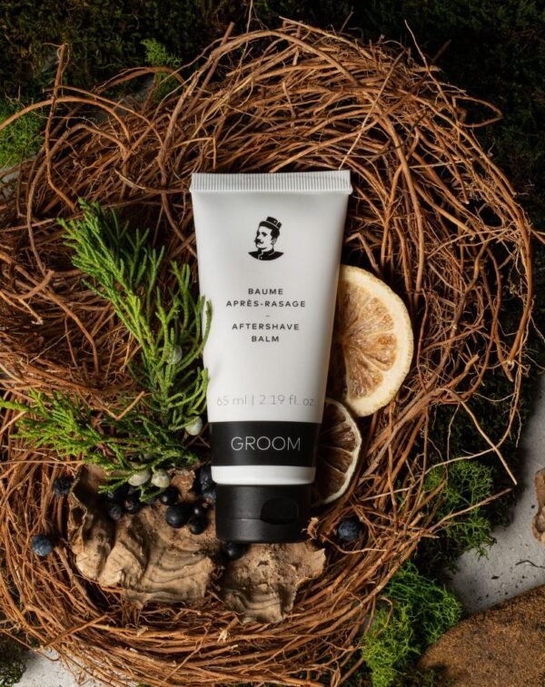 GROOM Aftershave Balm 65 ml tube on cedar and citrus, official product photo