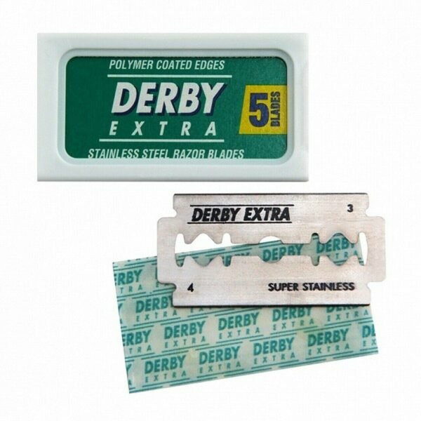 Derby Extra 5-blade tuck with a double edge blade and its wrapper