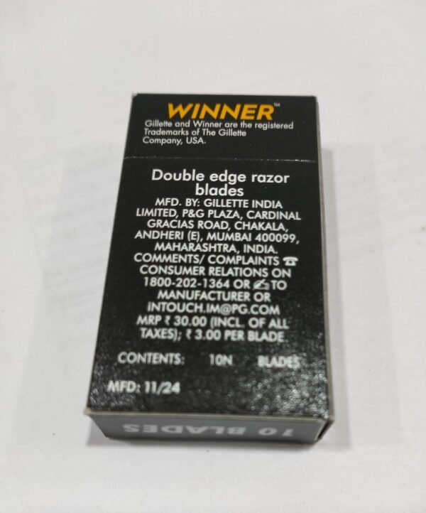 Gillette Winner Platinum double edge razor blades, back of 10 blade tuck with manufacturer details